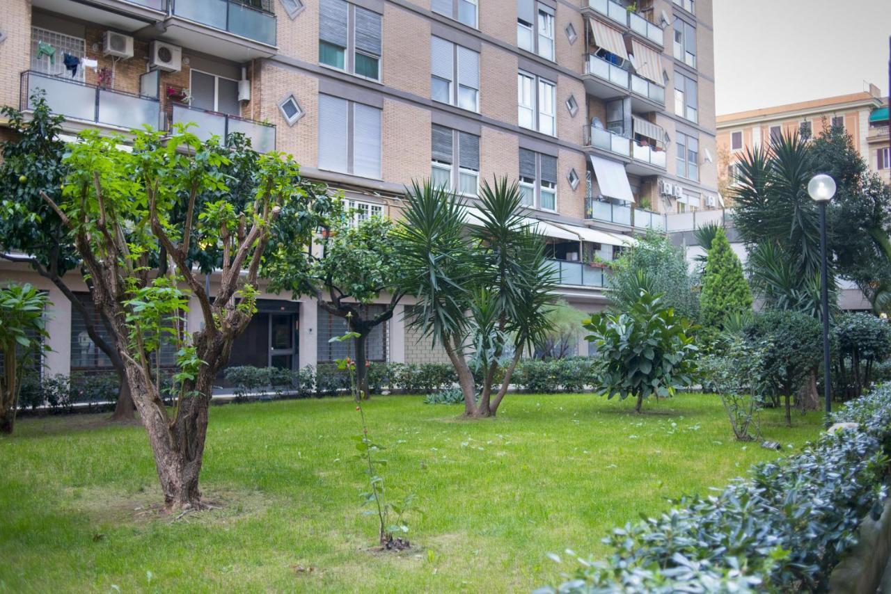Cm B&B Piramide Рим Номер фото